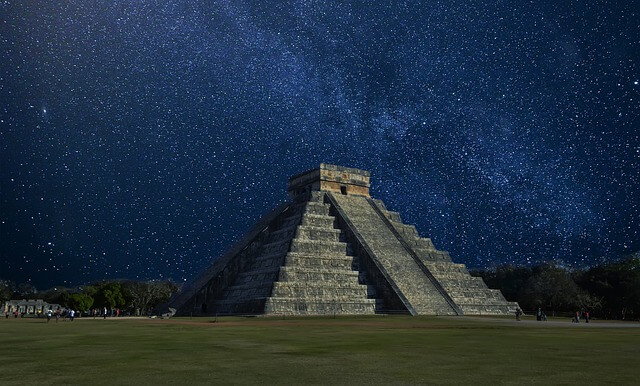 Piramida Chichen Itza w Peru
