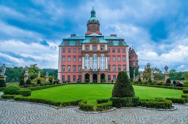 zamek książ